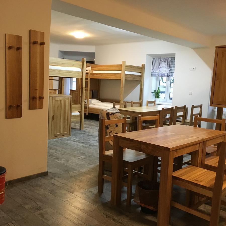 Hotel Sinos Клагенфурт Екстериор снимка